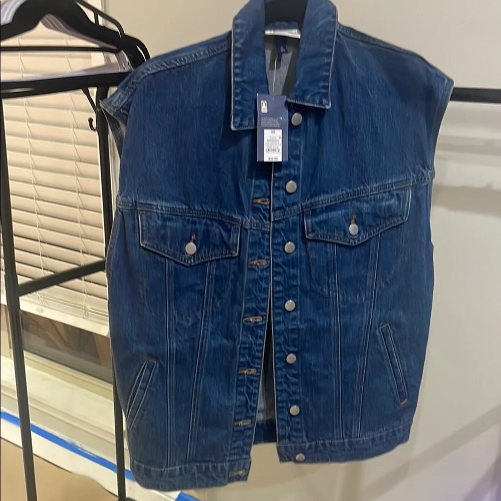 Blue Denim Vest Universal Threads - Picture 1 of 5
